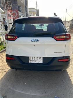 جیپ شیرۆکی